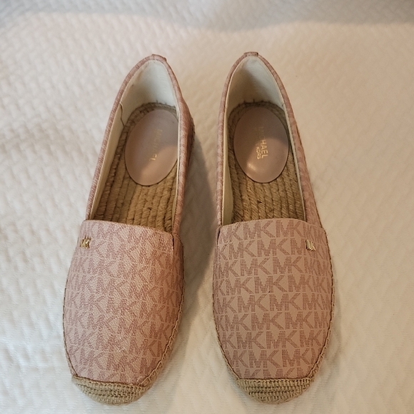 Michael Kors Blush Espadrille Loafers - Picture 1 of 1